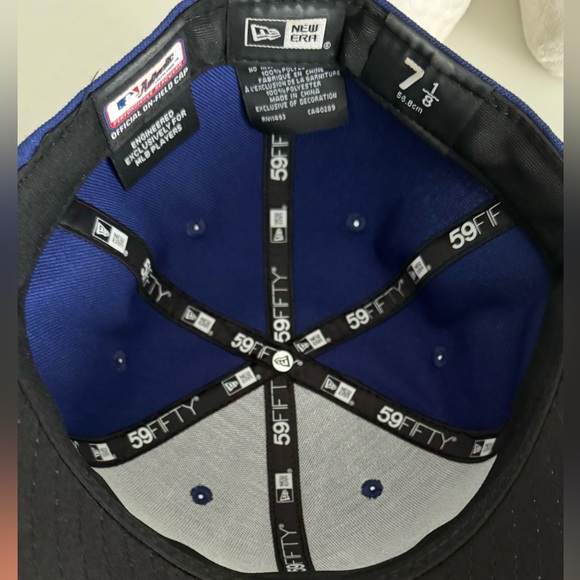 LA Dodgers New Era fitted hat - Picture 2 of 3